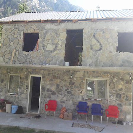 Guesthouse Arben Selimaj Bajram Curri Экстерьер фото