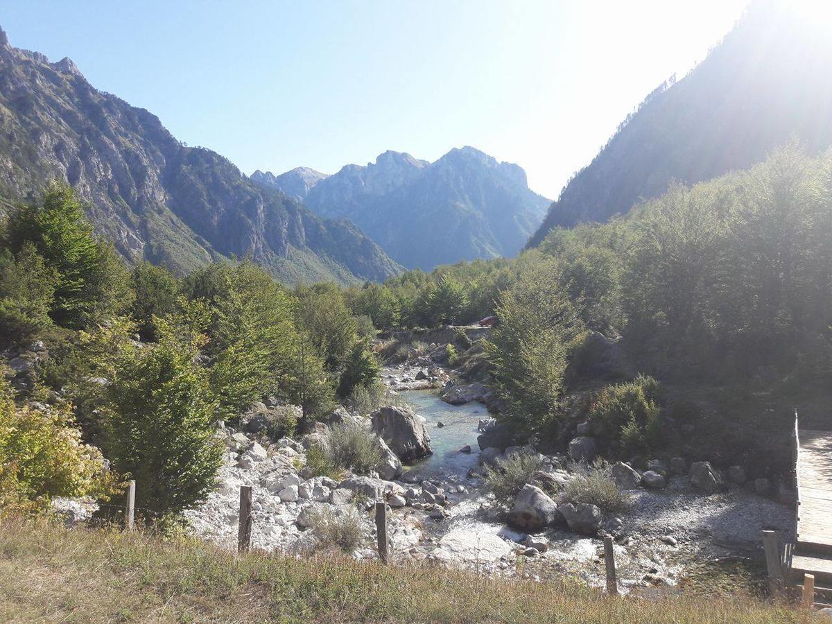 Guesthouse Arben Selimaj Bajram Curri Экстерьер фото